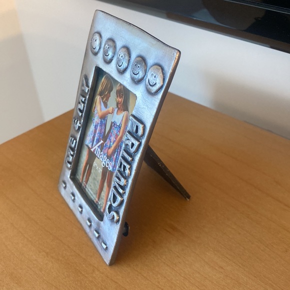 NWT Picture frame with stand Me and My Friends - Picture 2 of 8